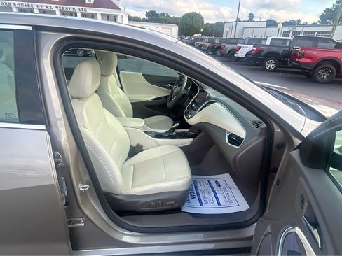 Used 2024 Chevrolet Malibu LT image 14