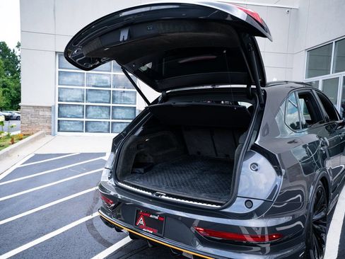 Used 2023 Bentley Bentayga Speed AWD/4WD image 55