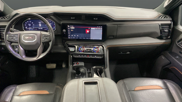 Used 2022 GMC Sierra 1500 AT4 w/ AT4 Preferred Package AWD/4WD image 11