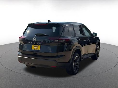 Used 2025 Nissan Rogue SV FWD image 11