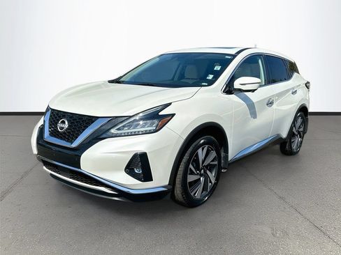Used 2023 Nissan Murano SL w/ SL Moonroof Package FWD image 3