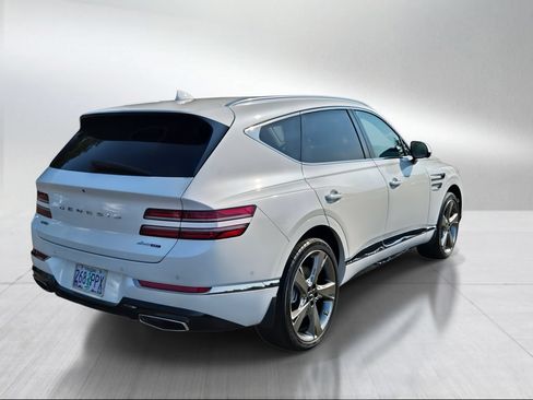 Used 2024 Genesis GV80 3.5T w/ Prestige Package AWD/4WD image 3