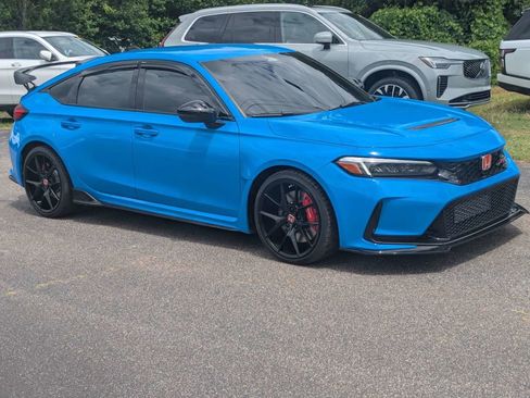 Used 2023 Honda Civic Type R image 8