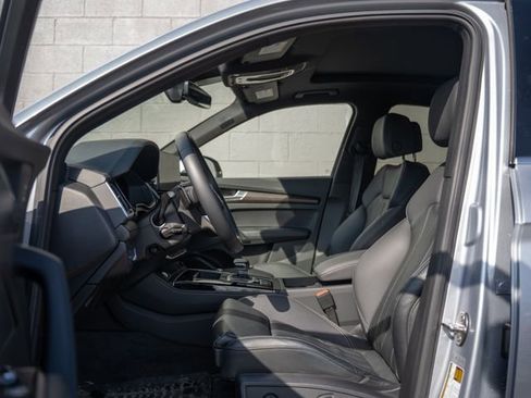 Used 2023 Audi Q5 2.0T Premium Plus image 17