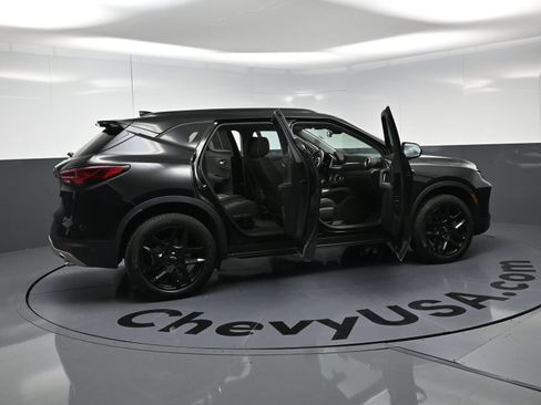 Used 2024 Chevrolet Blazer LT w/ Convenience Package FWD image 25