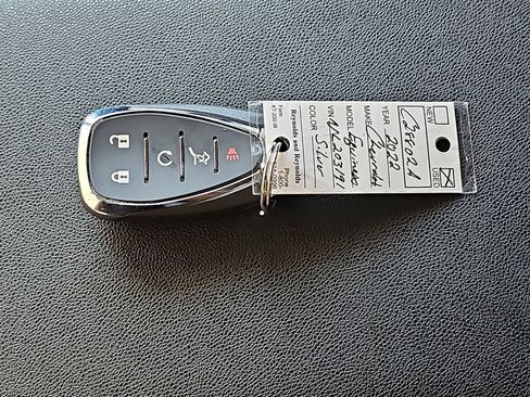 Used 2022 Chevrolet Equinox LT FWD image 41