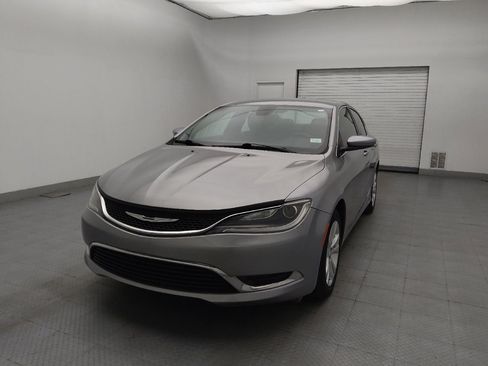 Used 2015 Chrysler 200 Limited FWD image 15