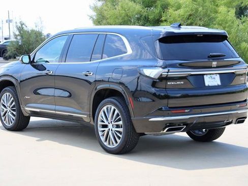 New 2026 Buick Enclave Avenir image 6