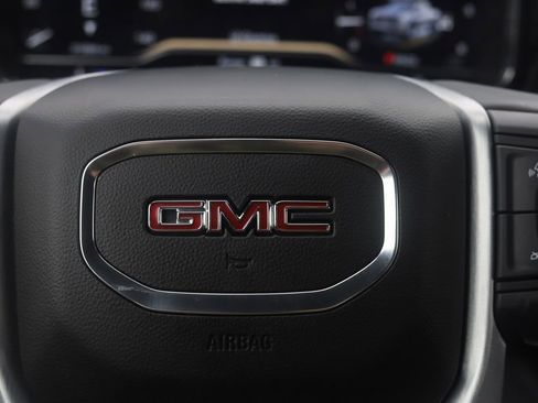 Used 2023 GMC Sierra 1500 Elevation AWD/4WD image 10