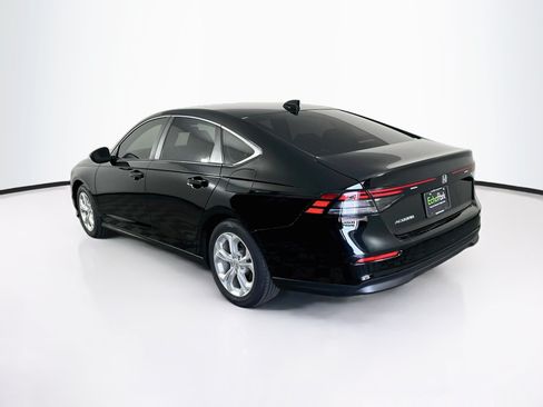 Used 2023 Honda Accord LX image 5