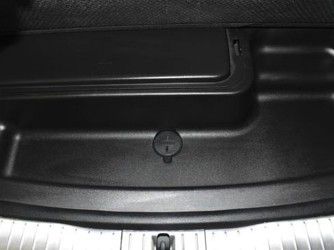 Used 2023 Jeep Grand Cherokee L Summit w/ Luxury Tech Group V image 38