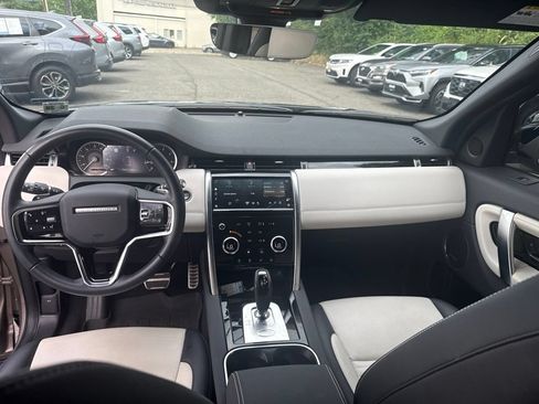 Used 2023 Land Rover Discovery Sport SE R-Dynamic AWD/4WD image 11