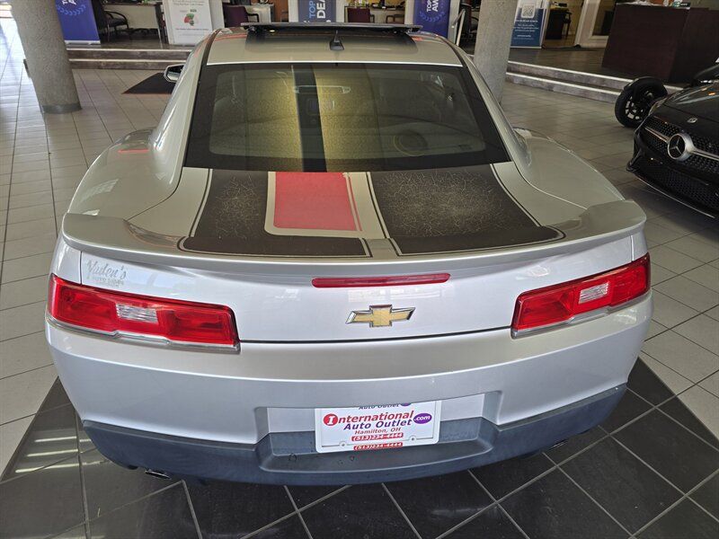 Used 2015 Chevrolet Camaro LT RWD image 21