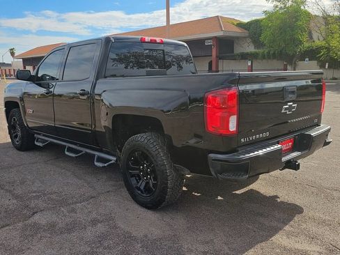 Used 2018 Chevrolet Silverado 1500 LTZ Z71 w/ LTZ Plus Package AWD/4WD image 8