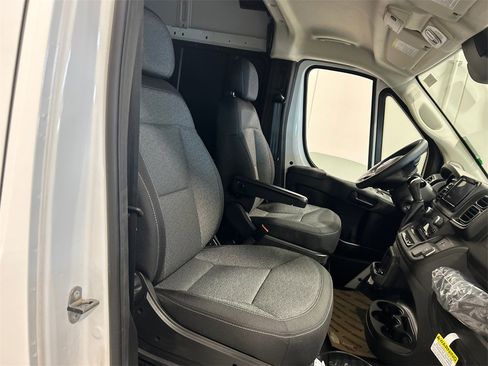 New 2025 RAM ProMaster 2500 w/ Convenience Group image 27