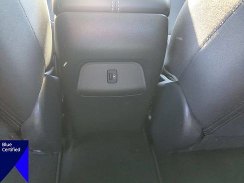 Used 2025 Nissan Sentra SV FWD image 29