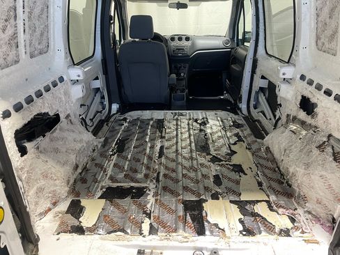 Used 2012 Ford Transit Connect XLT image 16