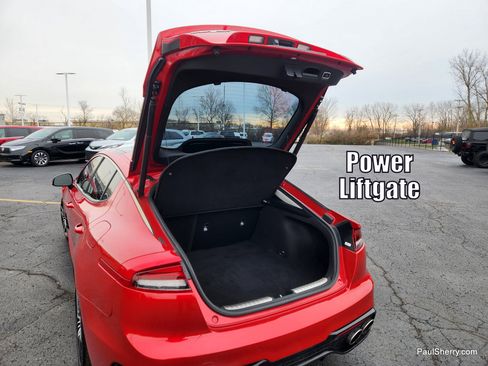 Used 2022 Kia Stinger GT2 image 13