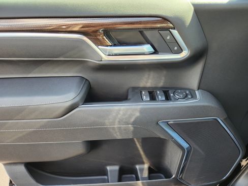 New 2026 Chevrolet Silverado 1500 LT w/ Z71 Off-Road Package image 12