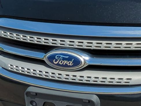 Used 2011 Ford Taurus SEL w/ 201A Rapid Spec Order Code FWD image 12