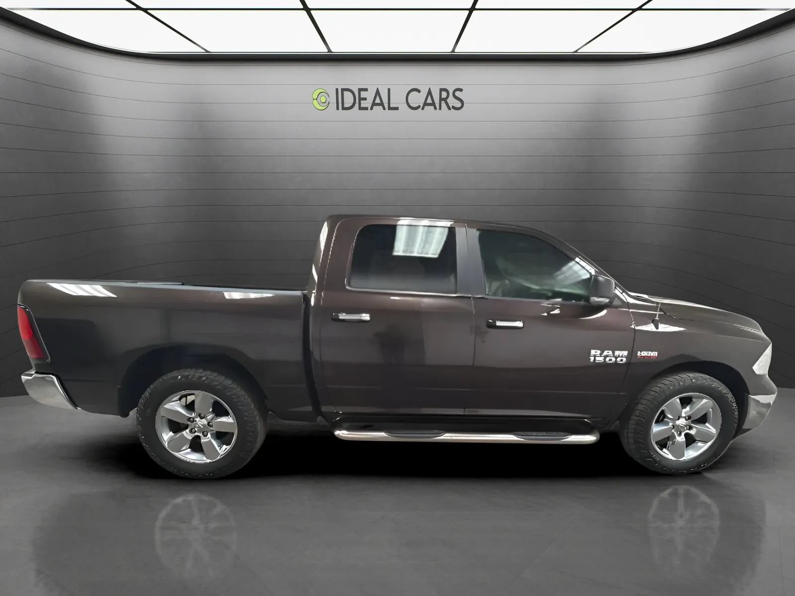 Used 2017 RAM 1500 Big Horn RWD image 4