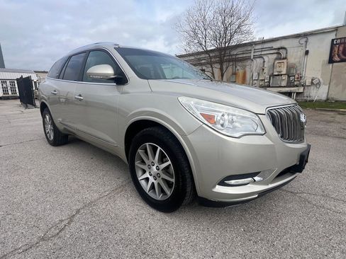 Used 2016 Buick Enclave Leather FWD image 2