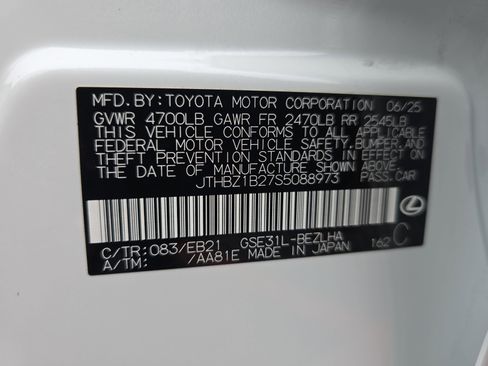 Used 2025 Lexus IS 350 F Sport image 38