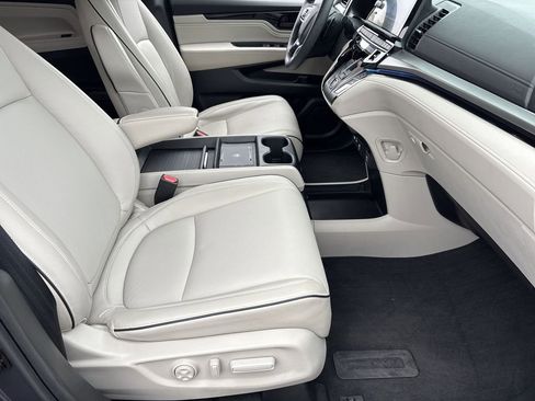 Used 2025 Honda Odyssey Touring image 28