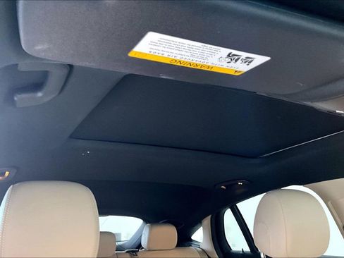 Used 2023 Mercedes-Benz GLC 300 GLC 300 Coupe image 23