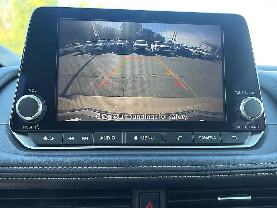 Certified 2025 Nissan Rogue SV AWD/4WD image 21