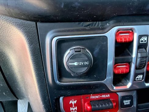 Used 2020 Jeep Wrangler Unlimited Rubicon w/ Quick Order Package 28Y Recon AWD/4WD image 35