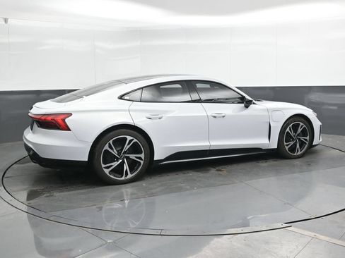 Used 2023 Audi e-tron GT Premium Plus w/ Performance Package AWD/4WD image 3