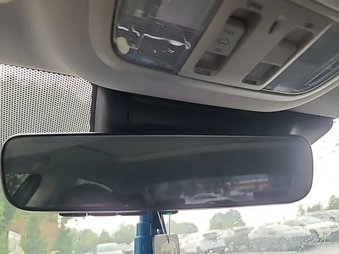Used 2018 Honda Accord EX-L image 17
