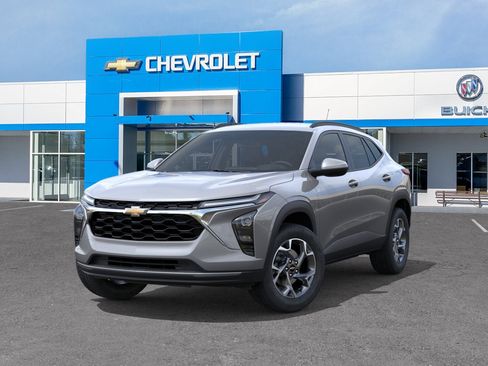 New 2026 Chevrolet Trax LT w/ LT Convenience Package FWD image 29