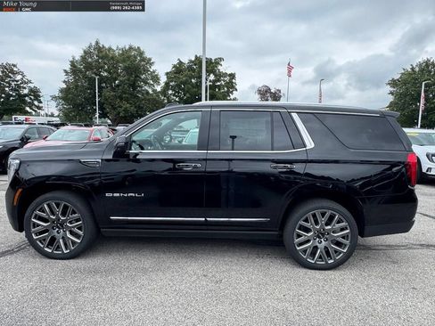 New 2026 GMC Yukon Denali Ultimate AWD/4WD image 2