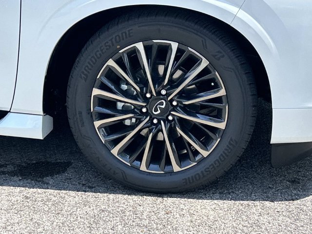 New 2027 INFINITI QX80 Autograph w/ Premium Cargo Package AWD/4WD image 9
