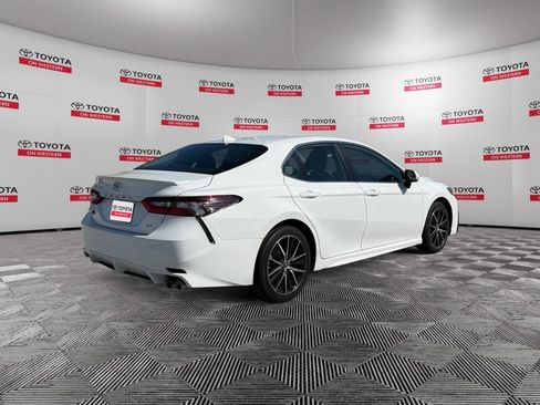 Certified 2024 Toyota Camry SE FWD image 3