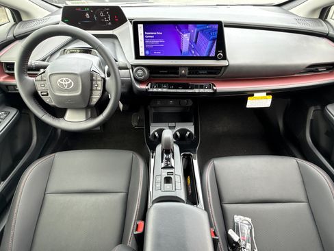 New 2026 Toyota Prius Plug-In Hybrid FWD image 19