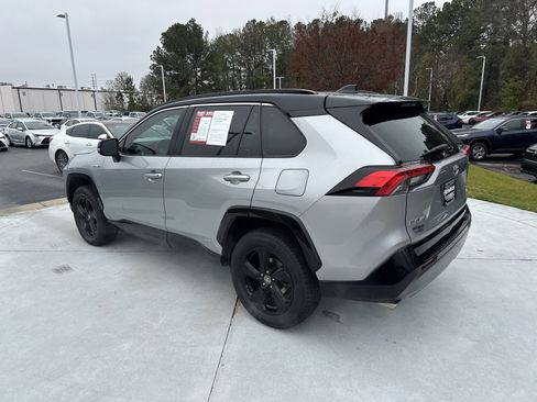 Used 2021 Toyota RAV4 XSE w/ XSE Grade Weather Package image 8