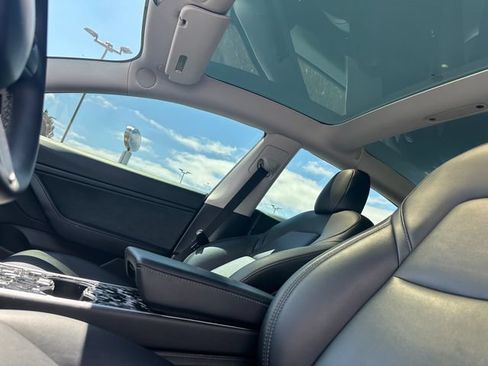Used 2020 Tesla Model 3 Long Range AWD/4WD image 10