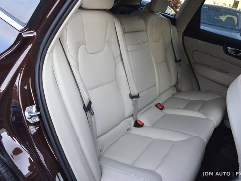 Used 2018 Volvo XC60 T6 Inscription w/ Convenience Package AWD/4WD image 15