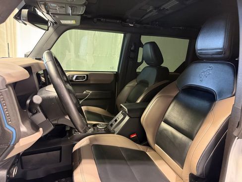 Used 2024 Ford Bronco Wildtrak image 17