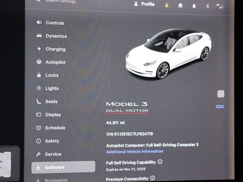 Used 2020 Tesla Model 3 Performance image 24