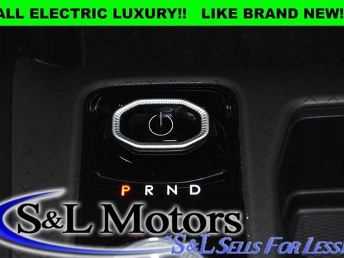 Used 2025 Jeep Wagoneer S Limited image 22