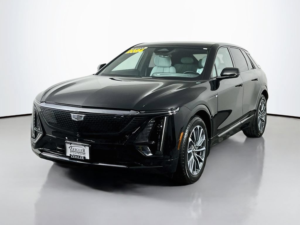 Used 2024 Cadillac Lyriq Sport w/ LPO, Floor Liner Package AWD/4WD image 2