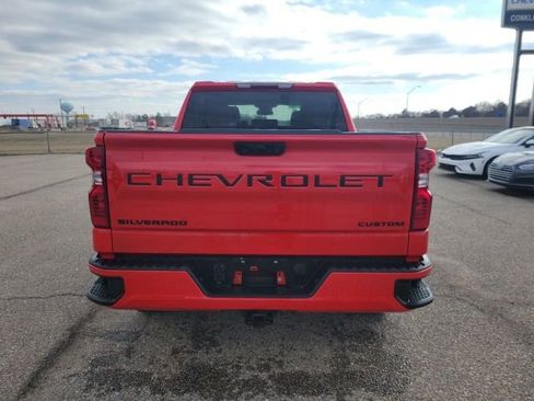 Used 2022 Chevrolet Silverado 1500 Custom w/ LPO, Dark Essentials Package image 21