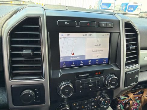 Used 2020 Ford F350 Lariat w/ Lariat Value Package AWD/4WD image 4