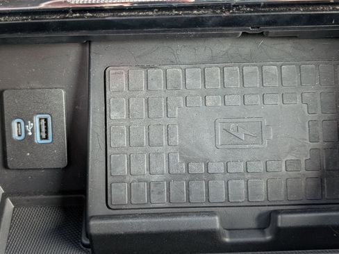 Used 2022 Ford F150 Platinum w/ Equipment Group 701A High image 20