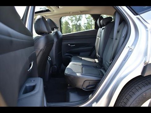 Certified 2025 Hyundai Tucson SEL image 17
