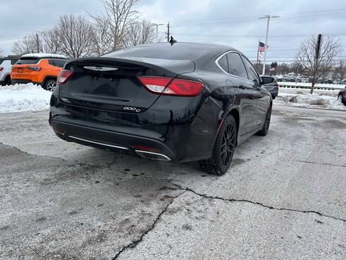 Used 2015 Chrysler 200 C w/ Navigation & Sound Group I image 17